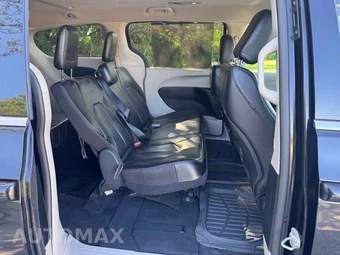 2021 Chrysler Voyager LXi 121.6" WB - miniatura 33