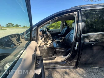 2021 Chrysler Voyager LXi 121.6" WB - miniatura 42