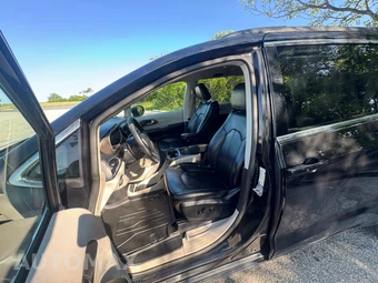 2021 Chrysler Voyager LXi 121.6" WB - miniatura 43