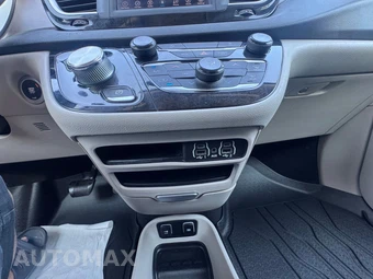 2021 Chrysler Voyager LXi 121.6" WB - miniatura 54