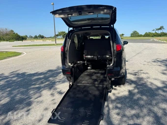 2021 Chrysler Voyager LXi 121.6" WB - miniatura 56