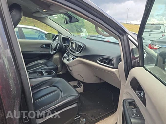 2021 Chrysler Voyager LXi 121.6" WB - miniatura 8