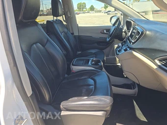2021 Chrysler Voyager LXi 121.6" WB - miniatura 8