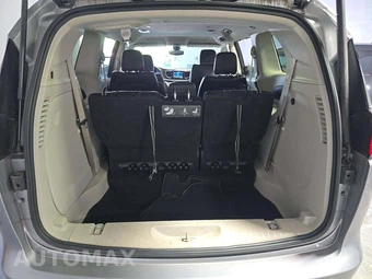 2021 Chrysler Voyager LXi 121.6" WB - miniatura 15