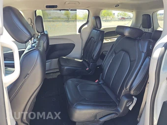 2021 Chrysler Voyager LXi 121.6" WB - miniatura 13