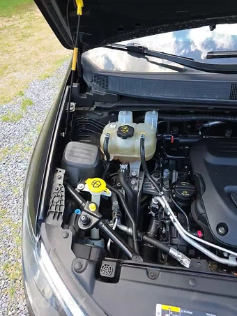 2021 Chrysler Voyager LXi 121.6" WB - miniatura 21