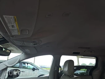 2021 Chrysler Voyager LXi 121.6" WB - miniatura 18