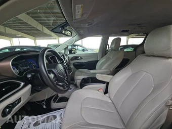 2021 Chrysler Voyager LXi 121.6" WB - miniatura 7
