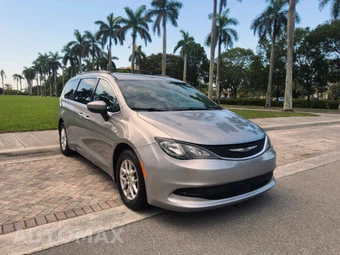 2021 Chrysler Voyager LXi 121.6" WB - car from the USA, Manheim Buy-Now listing at AUTOMAX