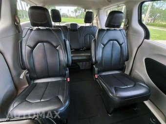 2021 Chrysler Voyager LXi 121.6" WB - miniatura 13