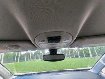 2021 Chrysler Voyager LXi 121.6" WB - miniatura 28