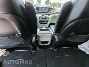 2021 Chrysler Voyager LXi 121.6" WB - miniatura 30