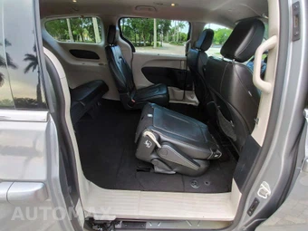 2021 Chrysler Voyager LXi 121.6" WB - miniatura 37