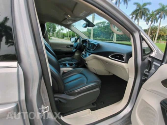 2021 Chrysler Voyager LXi 121.6" WB - miniatura 40