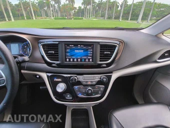 2021 Chrysler Voyager LXi 121.6" WB - miniatura 8