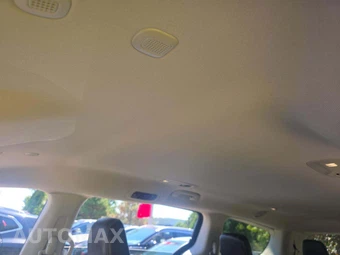 2021 Chrysler Voyager LXi 121.6" WB - miniatura 11