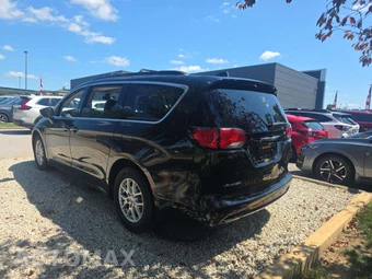 2021 Chrysler Voyager LXi 121.6" WB - miniatura 2