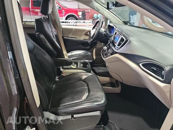 2021 Chrysler Voyager LXi 121.6" WB - miniatura 8