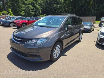 2021 Chrysler Voyager LXi 121.6" WB