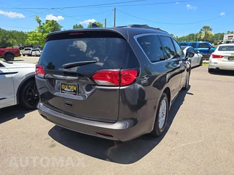 2021 Chrysler Voyager LXi 121.6" WB - miniatura 3