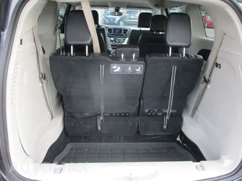 2021 Chrysler Voyager LXi 121.6" WB - miniatura 19
