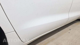 2021 Chrysler Voyager LXi 121.6" WB - miniatura 21