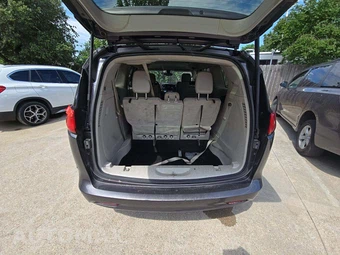 2021 Chrysler Voyager LXi 121.6" WB - miniatura 15