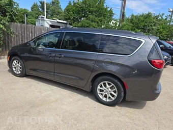 2021 Chrysler Voyager LXi 121.6" WB - miniatura 2