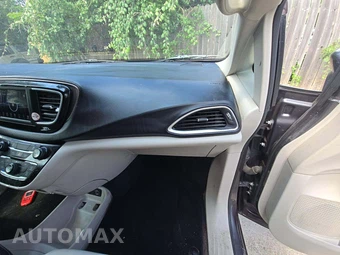 2021 Chrysler Voyager LXi 121.6" WB - miniatura 20