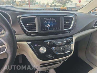 2021 Chrysler Voyager LXi 121.6" WB - miniatura 10