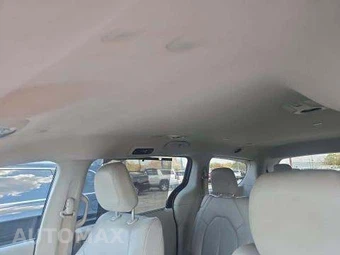 2021 Chrysler Voyager LXi 121.6" WB - miniatura 11
