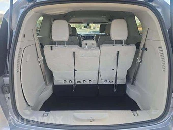 2021 Chrysler Voyager LXi 121.6" WB - miniatura 15