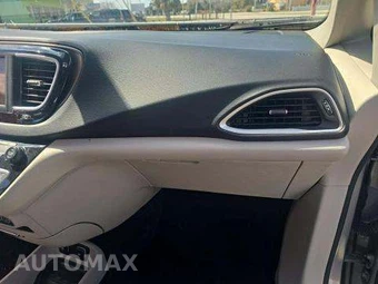 2021 Chrysler Voyager LXi 121.6" WB - miniatura 20