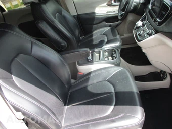 2021 Chrysler Voyager LXi 121.6" WB - miniatura 18