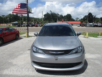 2021 Chrysler Voyager LXi 121.6" WB - miniatura 3