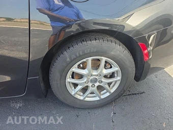 2021 Chrysler Voyager LXi 121.6" WB - miniatura 11