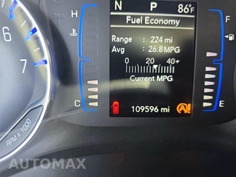 2021 Chrysler Voyager LXi 121.6" WB - miniatura 15