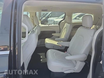 2021 Chrysler Voyager LXi 121.6" WB - miniatura 16