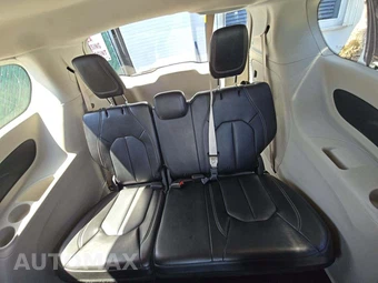 2021 Chrysler Voyager LXi 121.6" WB - miniatura 14