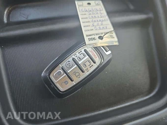 2021 Chrysler Voyager LXi 121.6" WB - miniatura 8