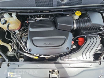 2021 Chrysler Voyager LXi 121.6" WB - miniatura 16