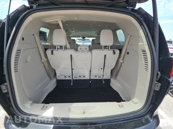 2021 Chrysler Voyager LXi 121.6" WB - miniatura 17