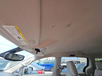 2021 Chrysler Voyager LXi 121.6" WB - miniatura 19