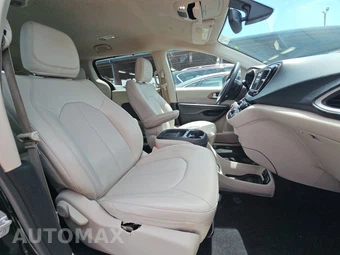 2021 Chrysler Voyager LXi 121.6" WB - miniatura 8