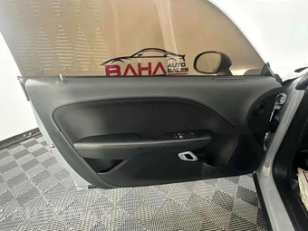 2021 Dodge Challenger GT - miniatura 15