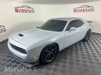 2021 Dodge Challenger GT - miniatura 3