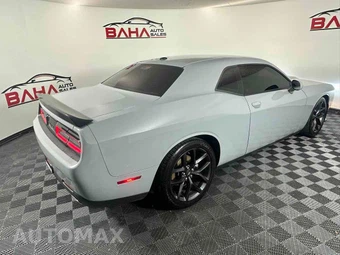 2021 Dodge Challenger GT - miniatura 7