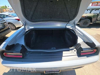 2021 Dodge Challenger GT – miniatura 14