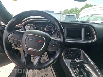 2021 Dodge Challenger R/T – miniatura 11