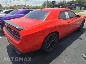 2021 Dodge Challenger R/T – miniatura 3